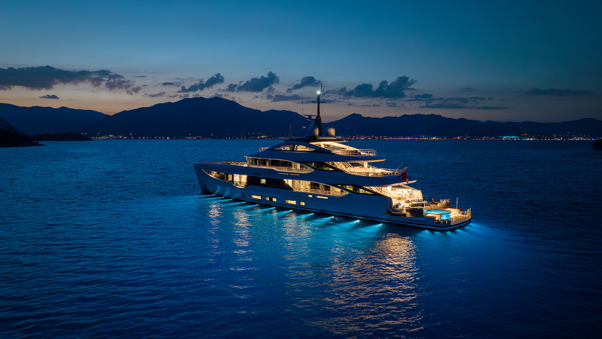 Sinematik Yat & Tekne