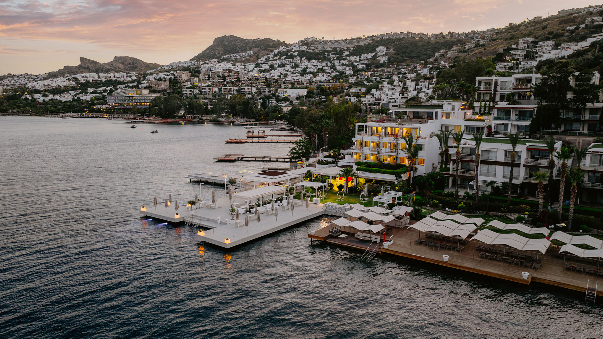 Lüks Villa, Otel & Gayrimenkul Tanıtım Filmi ve Fotoğrafçılığı