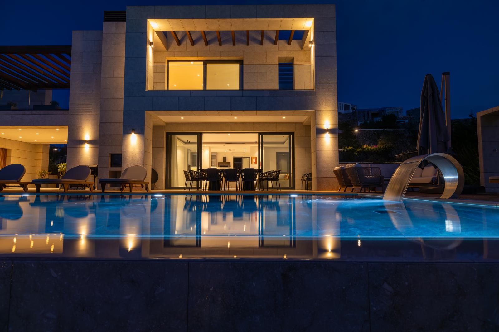 Lüks Villa, Otel & Gayrimenkul Tanıtım Filmi ve Fotoğrafçılığı